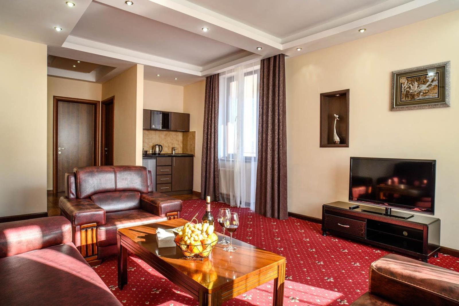 Alpina Resort By Stellar Hotels, 차그카조르 외부 사진